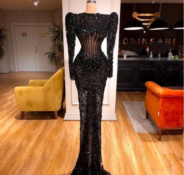 Akşam Elbise Kadın Giysileri Balqeesfathi Nawalelzoghbi Kylie Jenner Yüksek Omuz Siyah Uzun Kollu Yousef Aljasmi Gümüş Kristal Myriam Fares Kim Kardashian