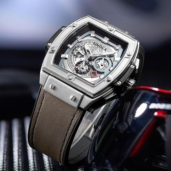 

wristwatches on6819, Slivery;brown
