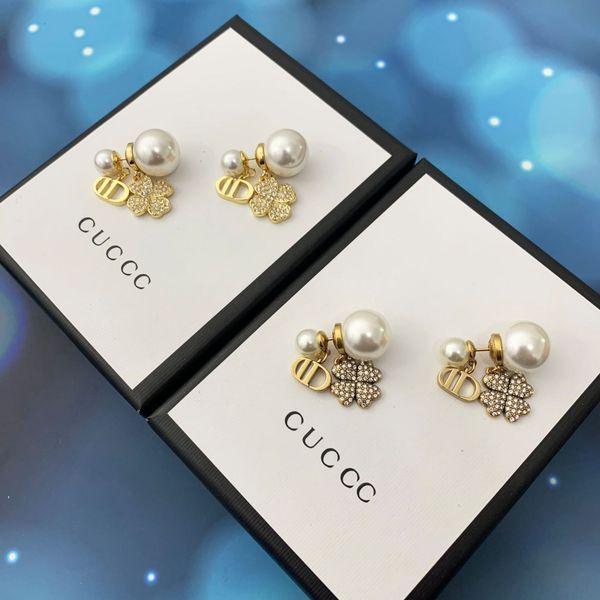 

special offer 70% off luxury jewelry family's new letter pearl earrings, Golden;silver