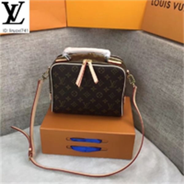 

brand designer luxury vbhs m40123 presbyopia hand carry messenger bag women handbags iconic bags handles shoulder bags totes cross body