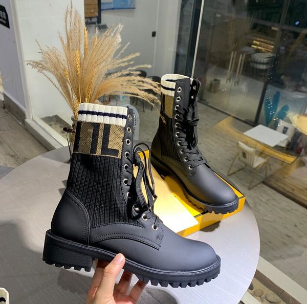 

2021 lastest luxury classical high heel martin boots winter women leather designers fashionable casual wedding dress platform party dating r, Black