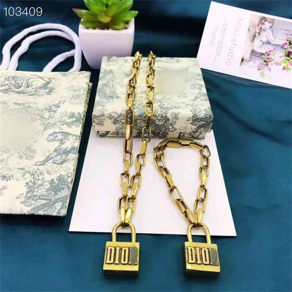 

75% off outlet online family neck necklace women's net red hip hop chain small lock exaggerated bracelet men's fashion, Silver