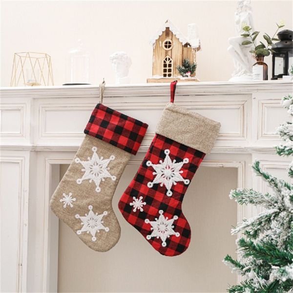 3D Kar Tanesi Damalı Noel Çorap Xmas-Ağaç Asılı Dekorasyon Süsler Gingham Noel Çorap Şeker Hediye Çantası T9I001389