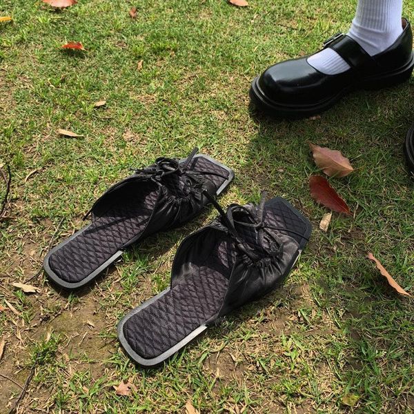 

slippers female shoes fretwork heels low butterfly-knot square toe womens outdoor slides rubber flip flops 2021 hawaiian flat ro, Black