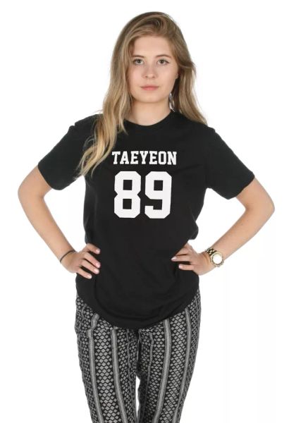 

Taeyeon 89 T-shirt Top Kpop Fangirl Fangirl Kpop Girls Generation Kim Tae, White;black