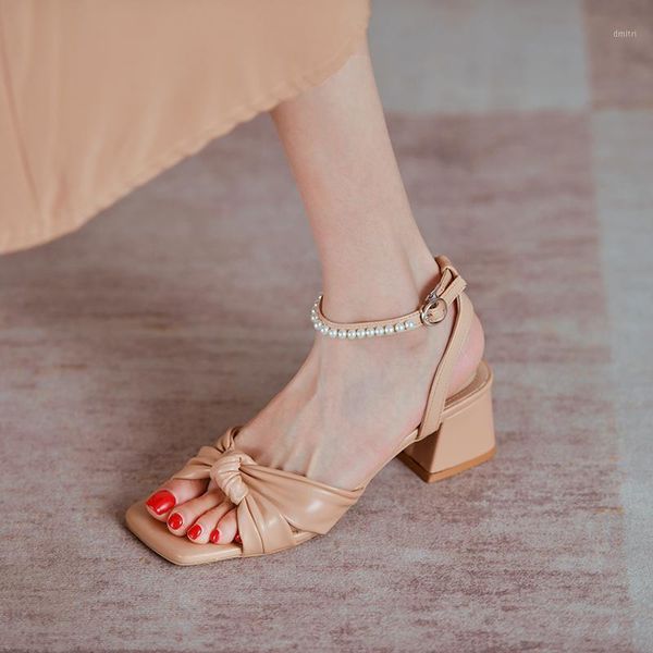 

dress shoes block heels bow beige heeled sandals 2021 summer all-match med buckle strap square toe chunky black high pearl clear mediu