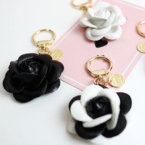 

camellia flower keyrings bag charms pu leather pendant car key chains accessories black white rose red jewelry keychains rings hol, Silver