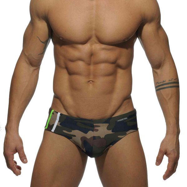 

anti new fashion light printing large professional suit men's swimming trunks, White;black