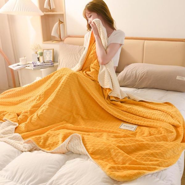 

blankets nordic knitted throw thread sofa blanket on the bed plaid travel tv multifunction nap soft mantas bedspread