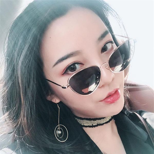 

sunglasses small vintage cat eye women red black sun glasses female ladies cateyes sunglass 2021 retro, White;black
