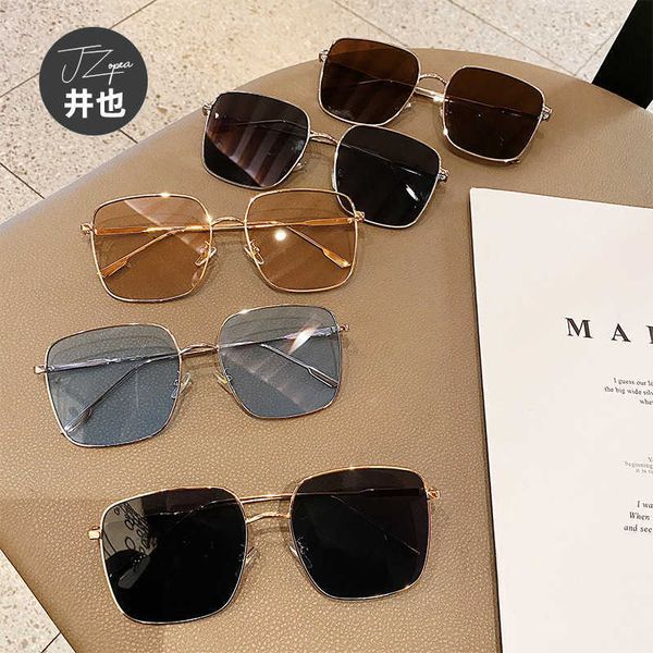 

jingye women's sunglasses for driving in summer, sunscreen and anti ultraviolet , large frame metal, White;black