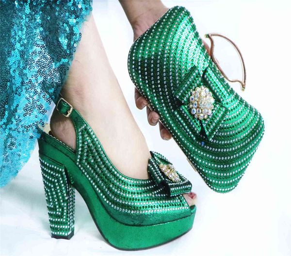 

handbag with shoes hollow rubber sole leisure green imitation leather fashion sandals small bag, Black