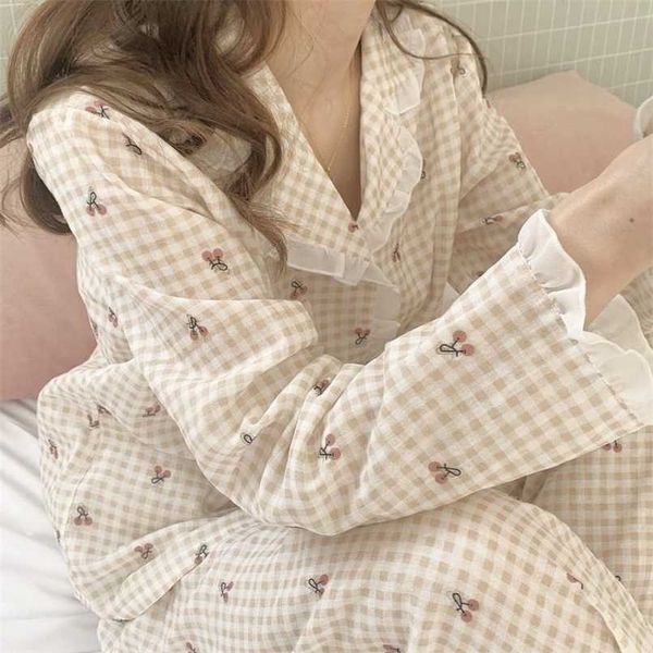 

qweek plaid pajamas women kawaii cherry print sleepwear lace pijama female set korean loungewear long sleeve autumn pyjamas suit 211112, Black;red