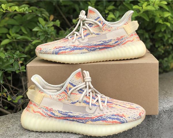 

2021 release kanye v2 mens womens running shoes mx oat fashion sports sneakers 36-45