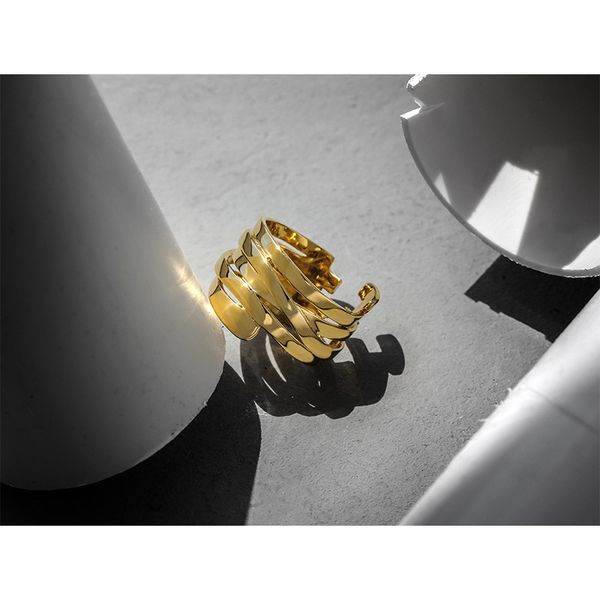 

glass city fashion street shooting exaggerated multi-layer lines winding ring trendsetter, Silver