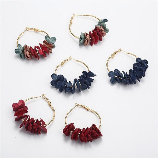 

hoop & huggie simple style versatile fashion fresh personality wreath earrings flower design circle, Golden;silver