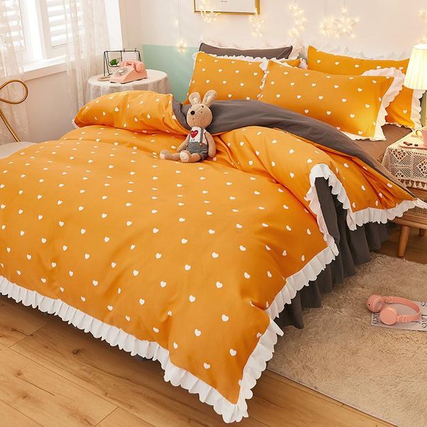 

bedding sets 4pcs heart bed cover set duvet skirt with pillowcases bedclothes comforter  king home decor 61094