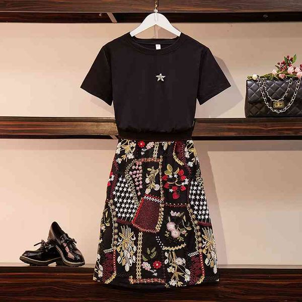 

banulin summer two pieces skirt sets women beading black t-shirt + floral embroidered midi suits ladies 2 piece 210603, White