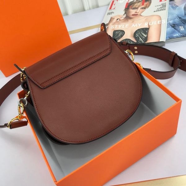 

2021 versatile fashion bag straddle ring leather star same luxury portable pure saddle strap new shoulder handbag lainquan004 hmpee