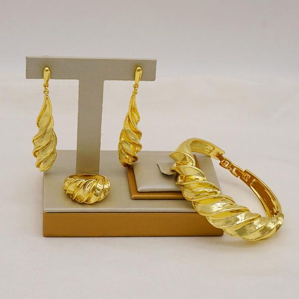 Orecchini Collana Ultimo design di lusso in oro brasiliano lucido Bracciale Anello Set di gioielli da donna Gioielli per regali di nozze per feste