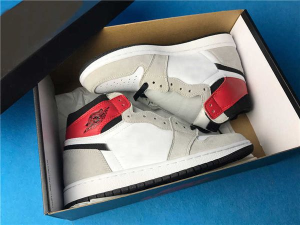 

jumpman 1 retro high light smoke grey bastetball sneakers 555088-126 white black tenis pegasus trail scarpe predator mens shoes