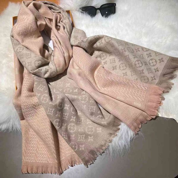 

scarf woven chessboard plaid women's two-color jacquard cashmere like thickened color matching clover shawl, Blue;gray