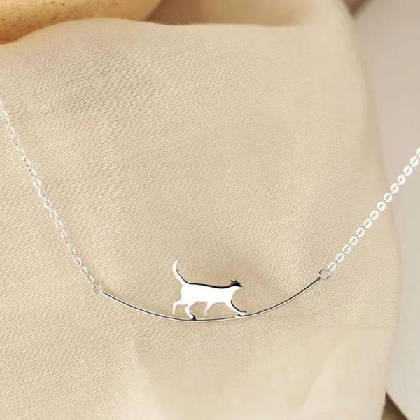 

chains female personality walking cat pendant necklace cute animal kitten curved simple clavicle chain necklaces party jewelry, Silver