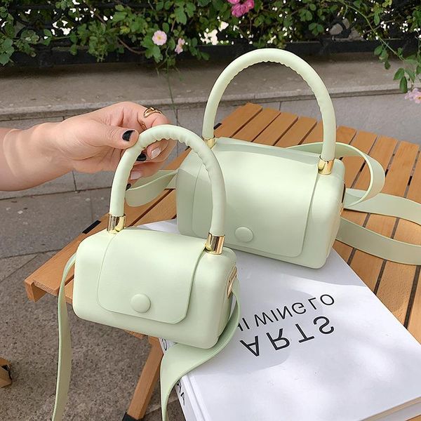 

western celebrity small portable messenger squa 2021 fashion female one-shoulder bag net popular style simple stereotyped casual blpmv