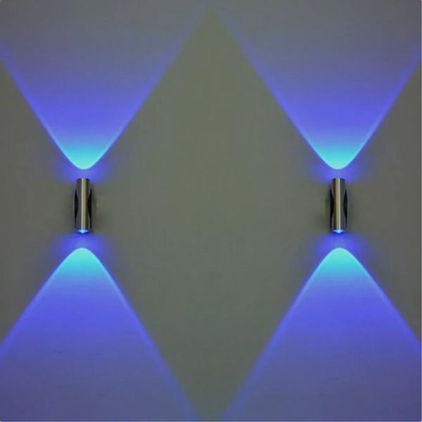 Lâmpada de parede LED de cabeça dupla interna 2W/4W/6W AC110V/220V Lâmpada de decoração de fundo do corredor do corredor da cabeceira