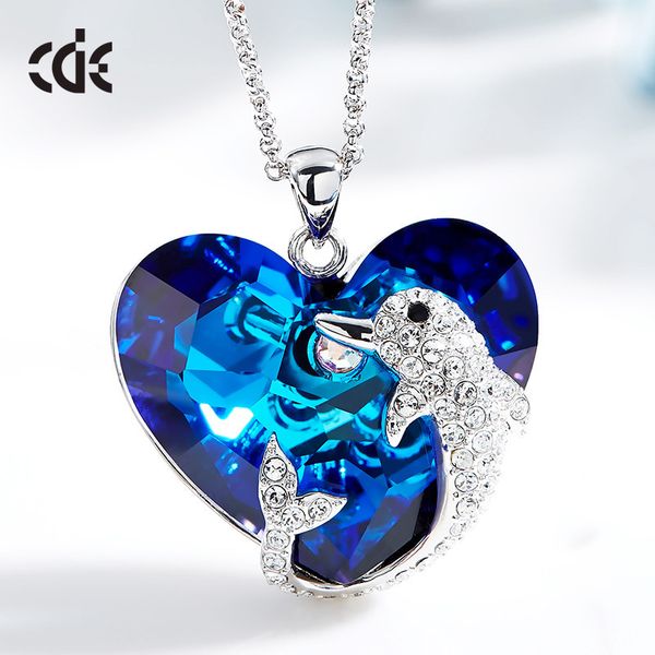 

necklace the love crystal pendant adopts element, Silver