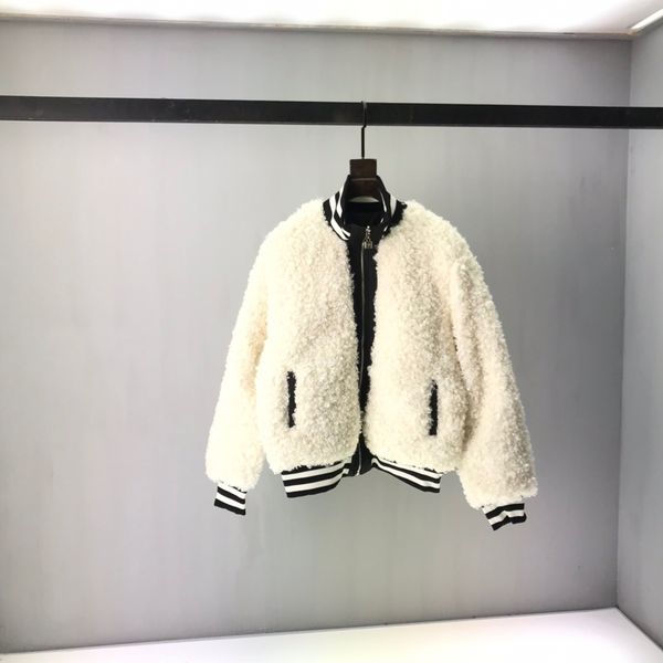 

2021ss spring and summer new high grade cotton printing short sleeve round neck panel t-shirt size: m-l-xl--xxxl color: black white d5fdx, Black;brown