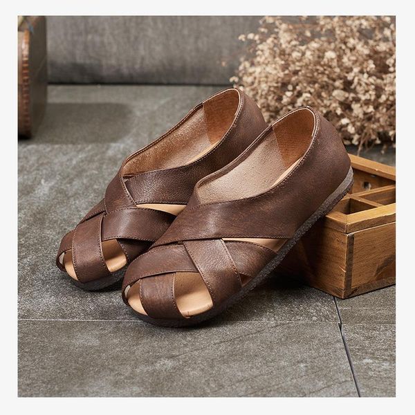 

flat bottom round head soft sole leather aurora sandals, Black