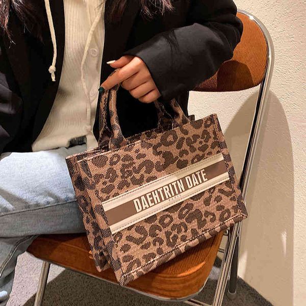 

same portable shopping bag, letter, large capacity hand carrying leopard print leisure women's bag