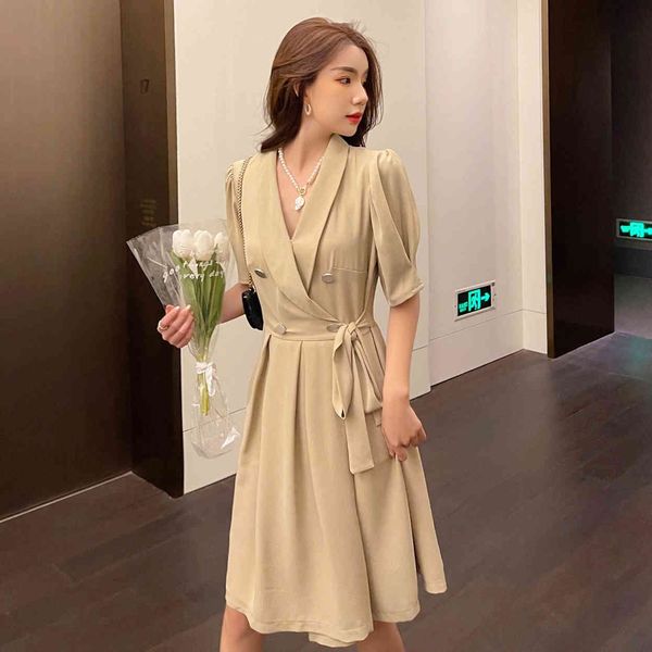 

summer collect show thin waist with temperament of restoring ancient ways design feels suit the dress with short sleeves 210515, Black;gray