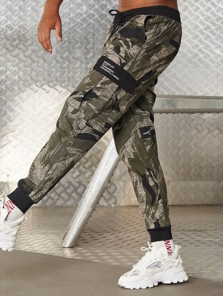 

men camo print letter patched cargo pants c9sj#, Black