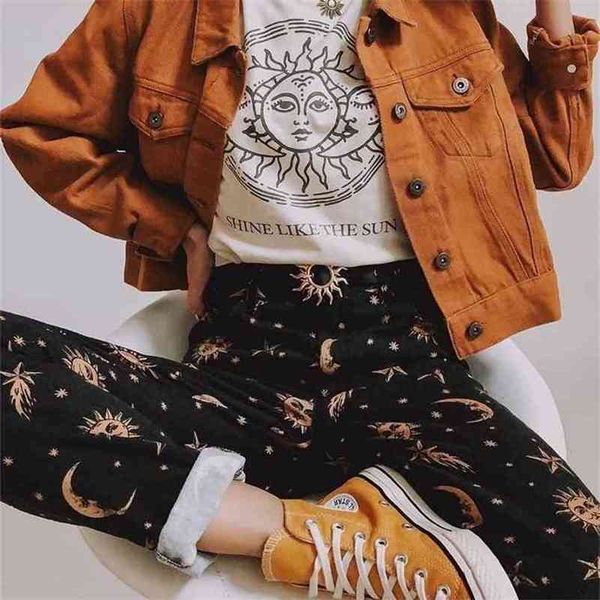 

shine like the sun t-shirt white khaki begie grunge quote women funny graphic fashion vintage aesthetic hipster tee 210512