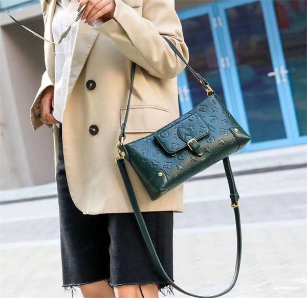

bags designers handbag luxuryshandbags ladies chain soulder patent leather diamond luxurys evening cross bodybag ,ixksajdklajsklda