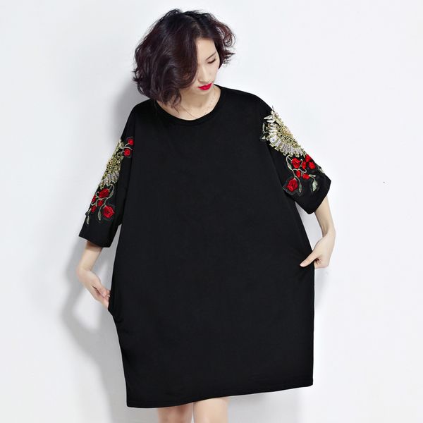 

dresses 2021 new black medium length cotton embroidered short sleeve t-shirt loose large dress, Black;gray