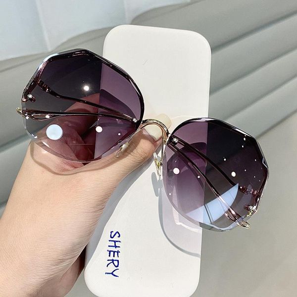 

sunglasses 2021 rimless fashion women tide vasos decorativos lunette de soleil femme vintage zonnebril dames, White;black