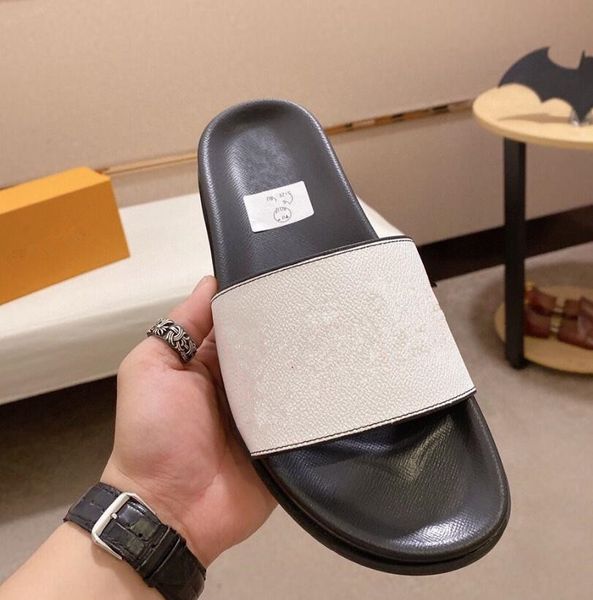 

classic plaid slippers brand genuine leather men's flip-flops summer fashion letters meale sandals casual wearing comfortable non-slip, Black