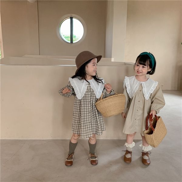 Vestiti per ragazze Abiti casual Autunno Coreano Cotone Lino Ragazza Principessa Abito in pizzo Risvolto Gonna scozzese Abbigliamento per bambini 20220305 H1