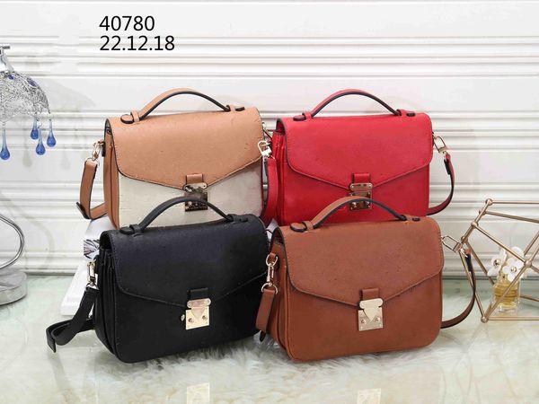 

2021 luxurys designers handbag purses bags leather female fashion shoulder bag