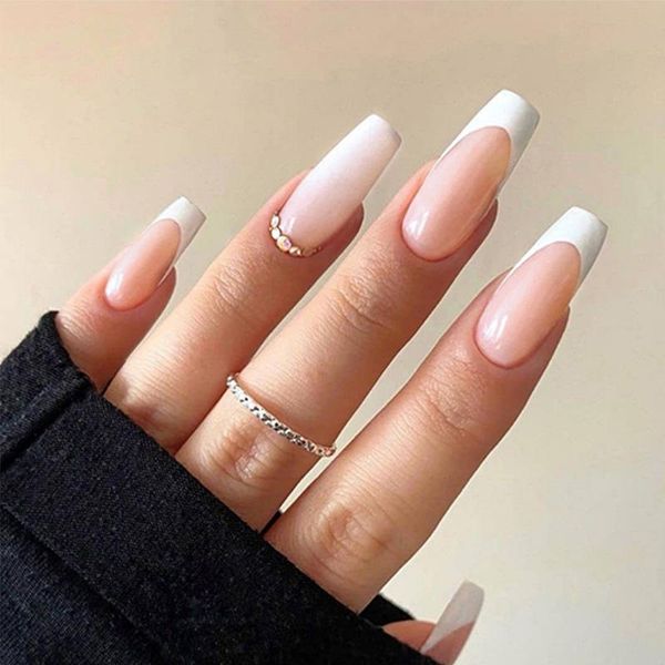 

false nails 24pcs full cover fake white border nail art tools removable long paragraph manicure press on with glue, Red;gold