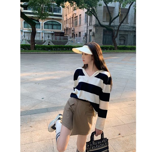 

2021 early autumn women's striped sweater 2021 spring and thin sweet, White