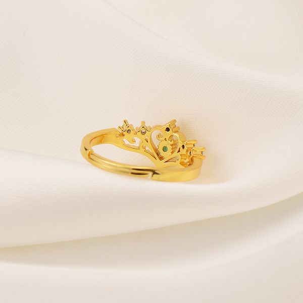 Donne squisite anello di diamanti del cuore di nozze con pietre laterali 9k giallo fine sottile solido 18 carati tailandese baht g / f in oro bianco turchese verde zirconi cubici
