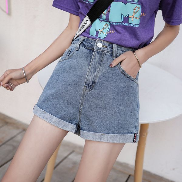 

women's shorts new loose and thin high waist pants in summer 2020, White;black