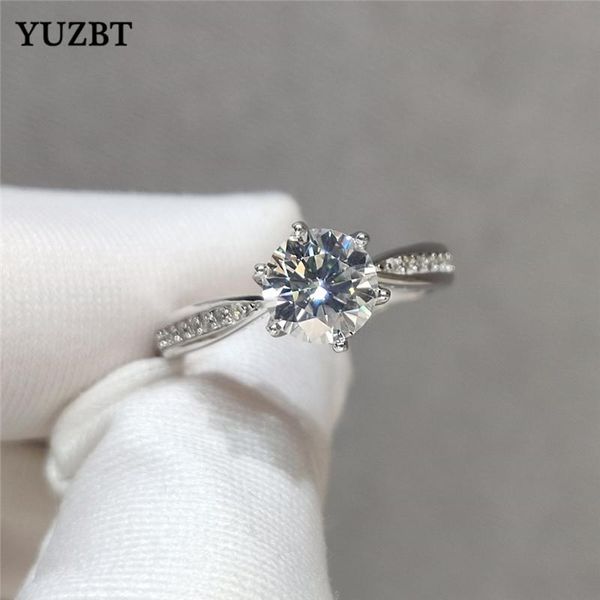 

cluster rings 18k white gold plated 1 gemstone excellent cut diamond test past d color moissanite wedding ring women s925 silver jewelry, Golden;silver