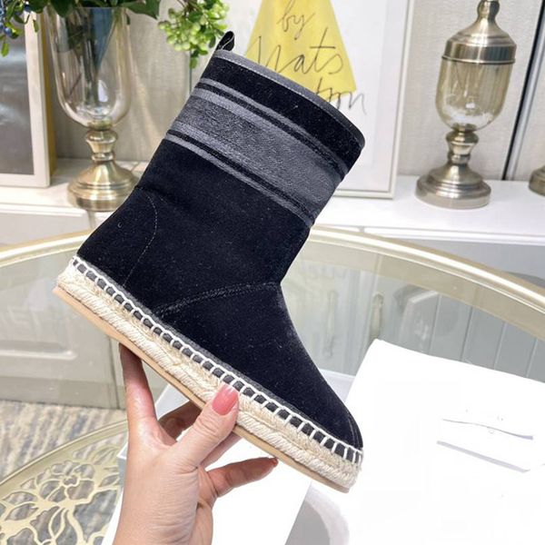 

winter wool ankle boots fashion women printed velvet embroidery fisherman shoes warm platform woman snow booties, Black