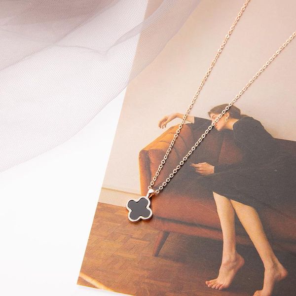 

pendant necklaces clover fortune chains for women girlfriend lovers christmas jewelry gifts lucky four-leaf pendants, Silver