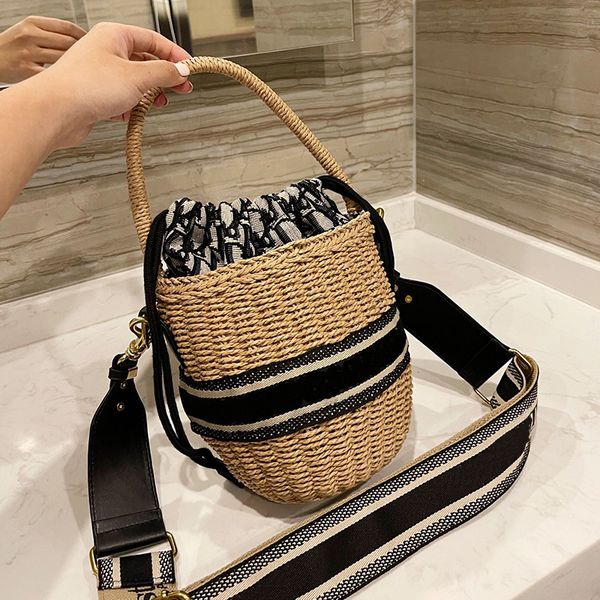 

2021 womens designers crossbody bags artwork letter designer purse fashion handbag foreign style single shoulder surround simple slung bucke